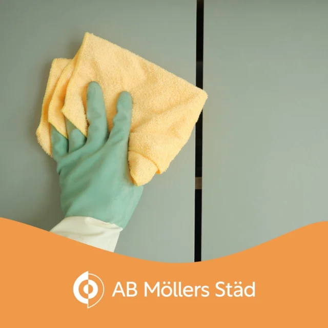 Det är i detaljerna en riktig städning märks. Vi torkar av ytor, lister och allt det där som vardagsstädet hinner förbi – med miljövänliga medel och detaljrik noggrannhet. Boka din storstädning idag!

📲 040-29 50 14
📍 Höjagatan 3, 212 33 Malmö
🌐 mollersstad.se

#storstädning #storstäd #städfirmamalmö #malmö #städfirma #miljövänligt